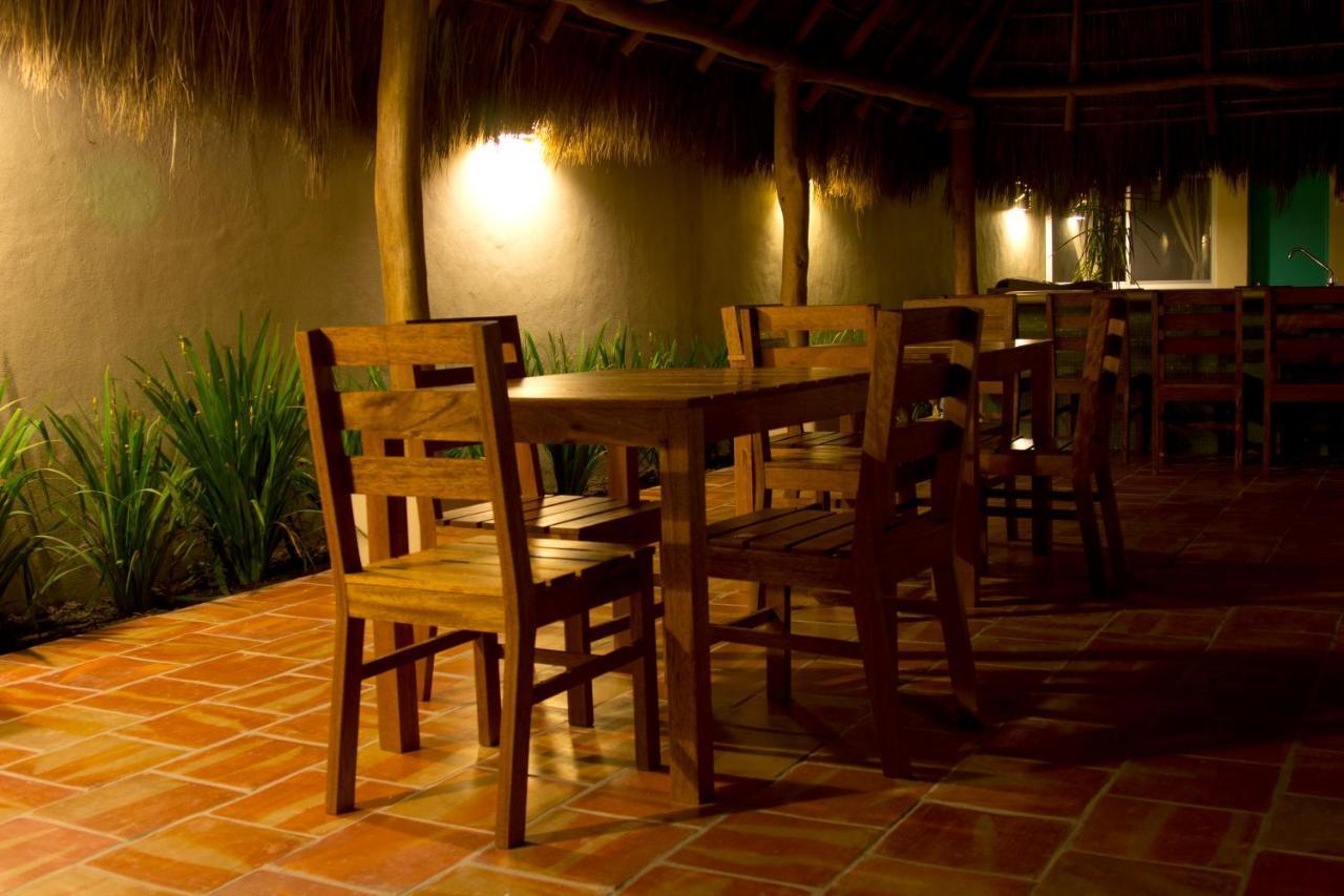 Bungalows Las Arenas San Patricio Melaque Exteriör bild