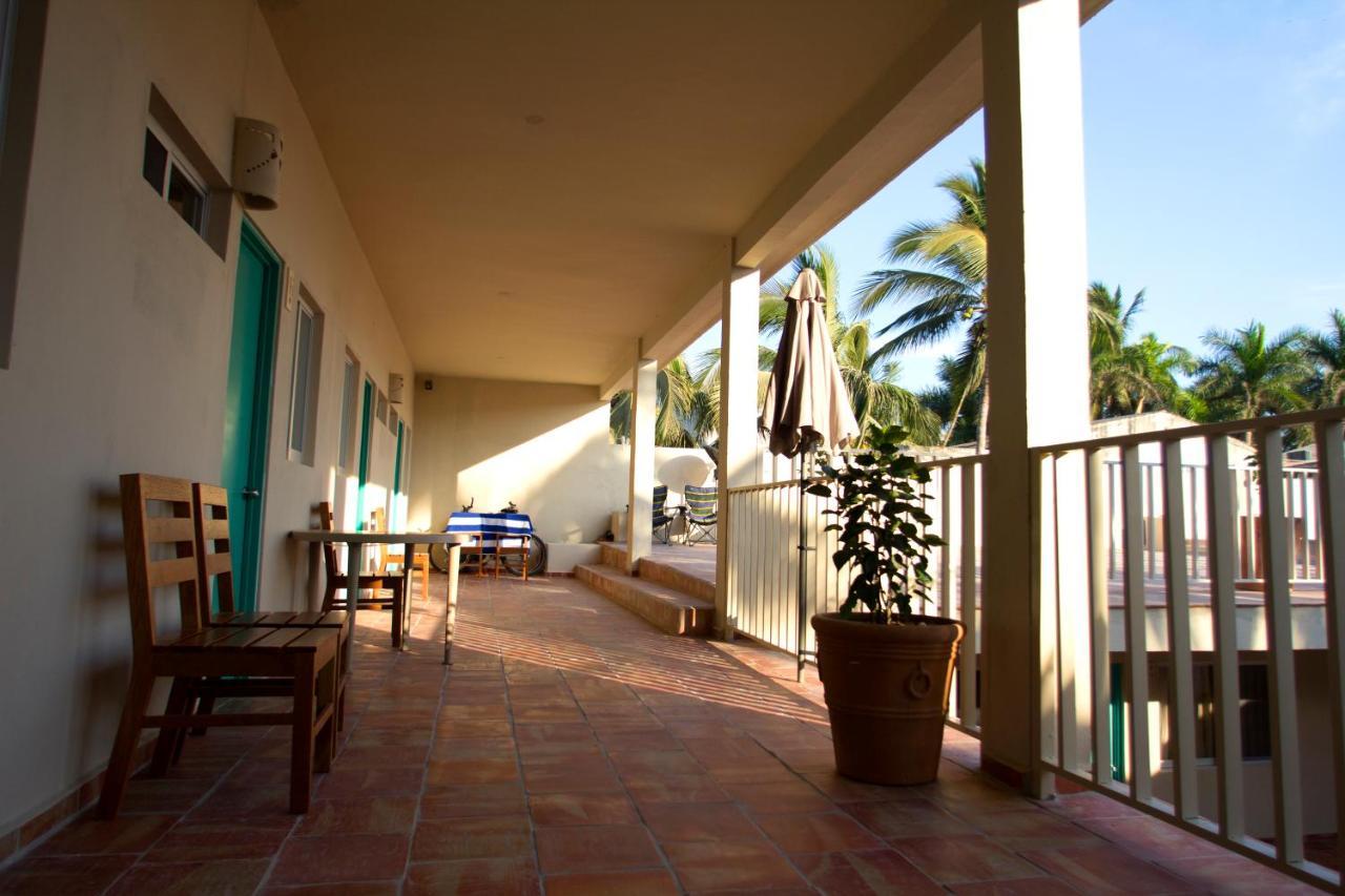 Bungalows Las Arenas San Patricio Melaque Exteriör bild